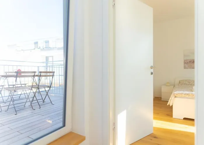 Διαμέρισμα Luxury Penthouse 2-floors With Private Terrace Near Prater And Center.