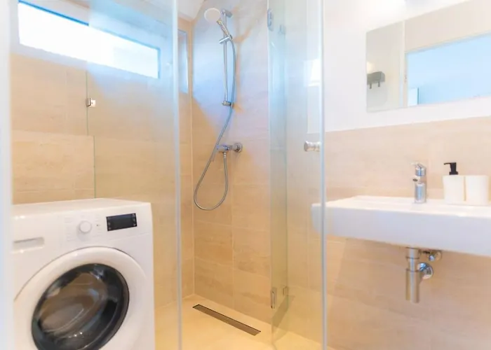 Luxury Penthouse 2-floors With Private Terrace Near Prater And Center. Διαμέρισμα